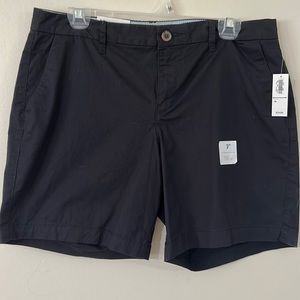 Old Navy, Black shorts, Women’s size10, New With Tags, 7”